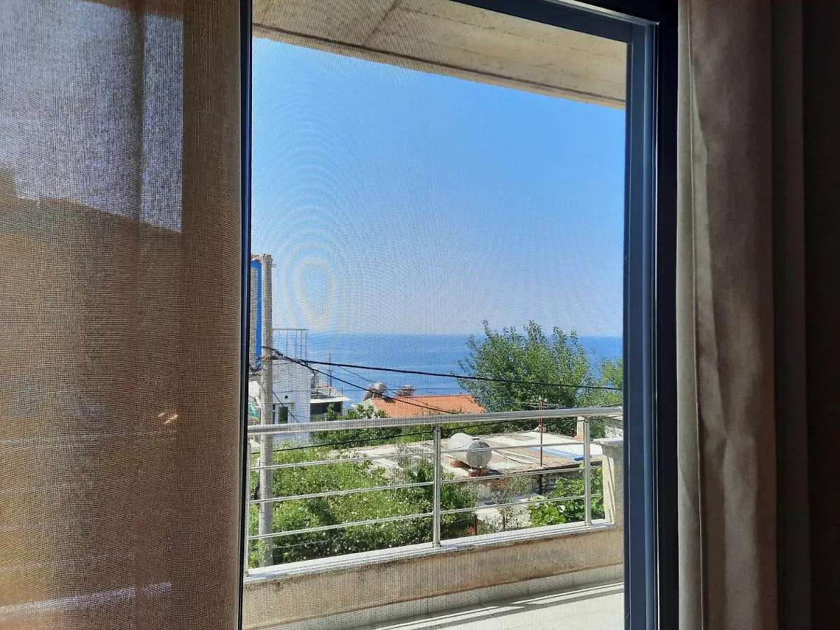 Tasos Rooms Himare 0*,