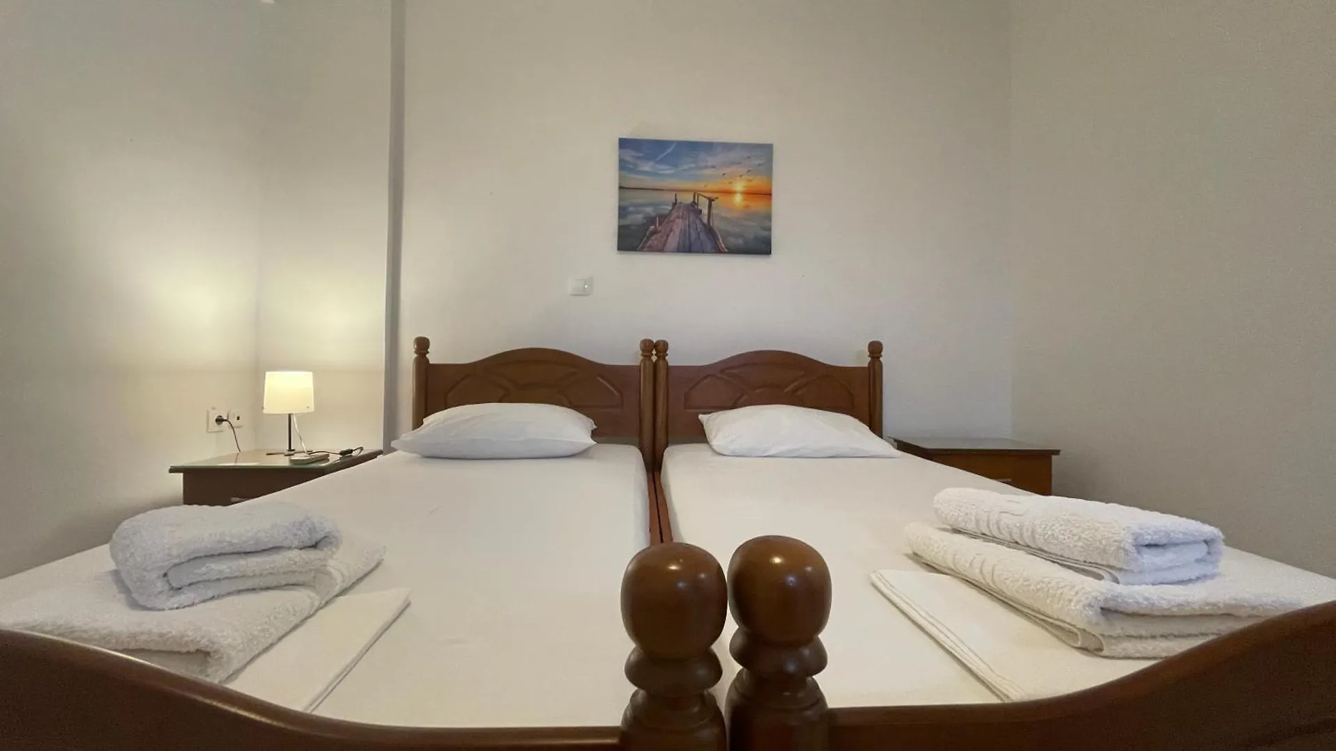 Tasos Rooms Himare Affittacamere