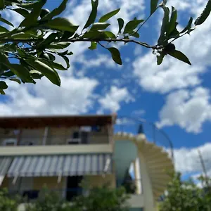 Otel Portokali, Himarë