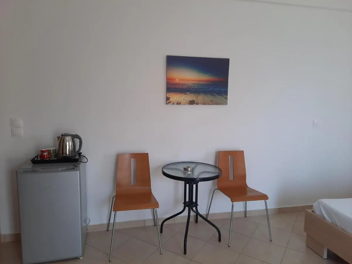 Tasos Rooms Himare 0*,