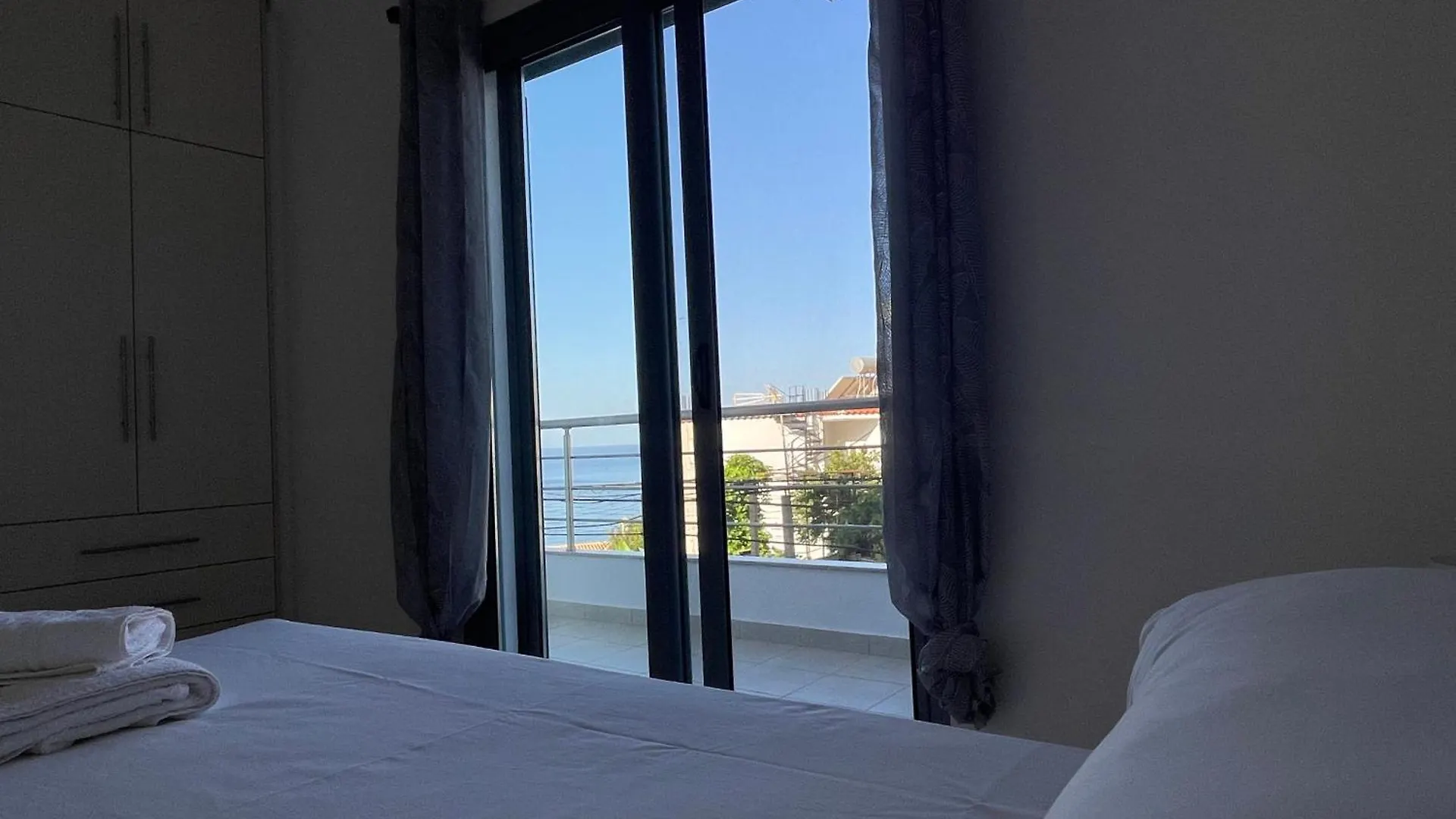 Guest house Tasos Rooms Himare Albania